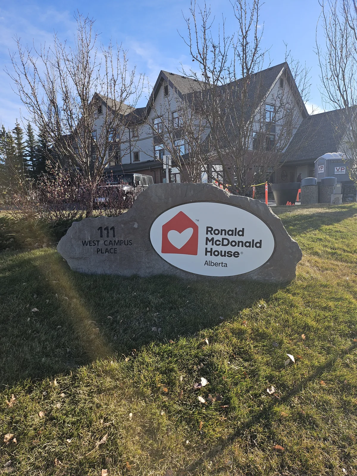 Exterior signage installation Calgary — Ronald McDonald House Alberta