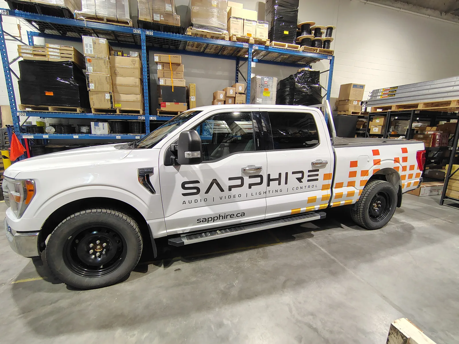 Vehicle graphic installation Calgary — fleet branding